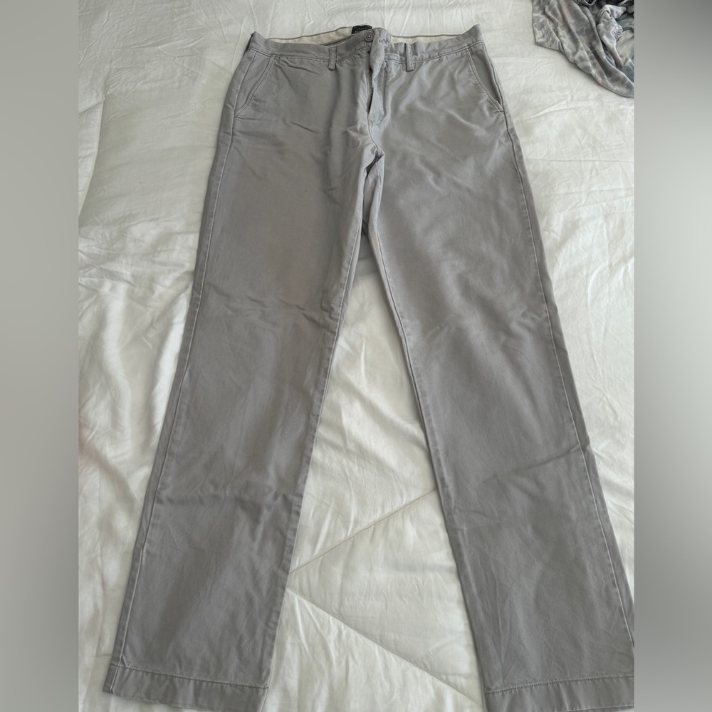 Men’s 34x34 JCrew Urban Slim Pant in Grey